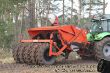 Deutz Agrotron TTV 630 mit Farmax Tiefspatenfräse_12.JPG