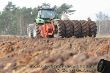 Deutz Agrotron TTV 630 mit Farmax Tiefspatenfräse_09.jpg